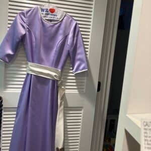 PRICE DROP !!!!  Beautiful lilac and cream gown